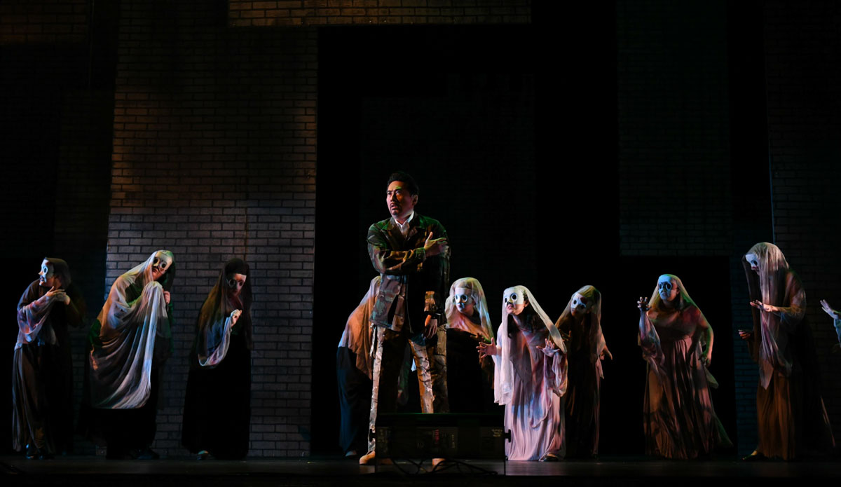 Macbeth (Opera Idao) Photo: Jonathan Collins