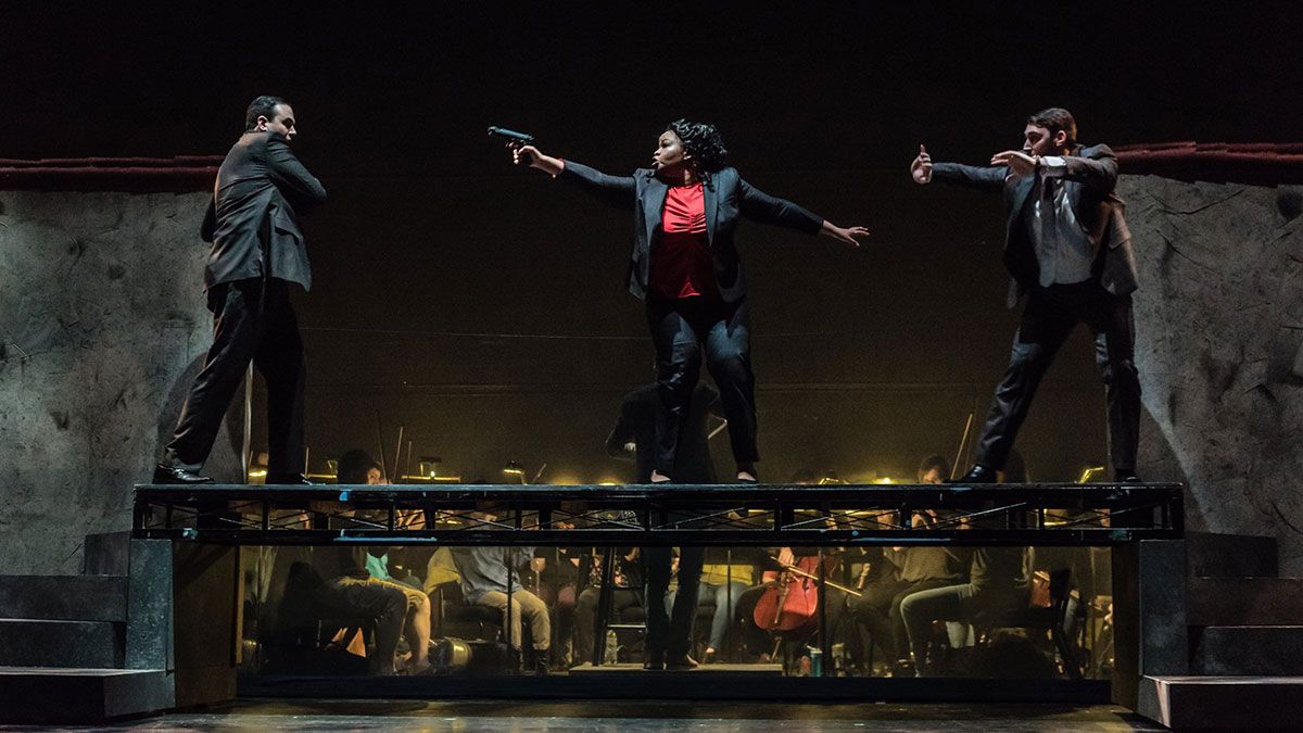 Tosca (Opera Birmingham) Photo: Steward Edmonds